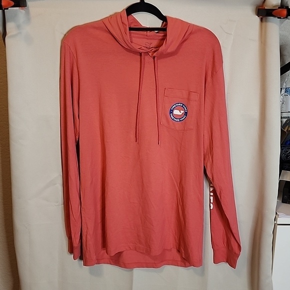 Vineyard Vines Other - Vineyard Vines Long Sleeve Logo Pocket Tee Hoodie Med